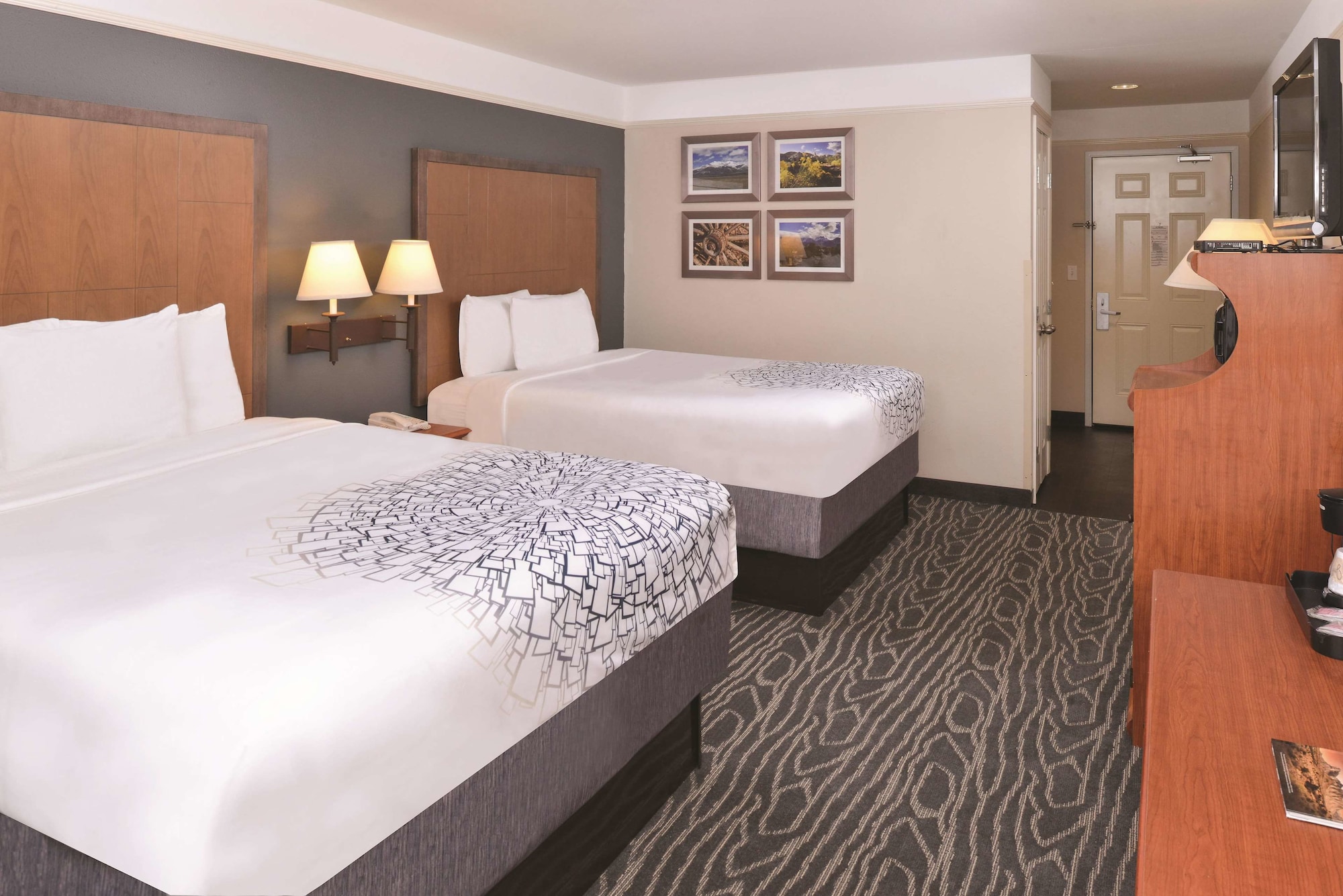 La Quinta Inn & Suites by Wyndham Ruidoso Downs