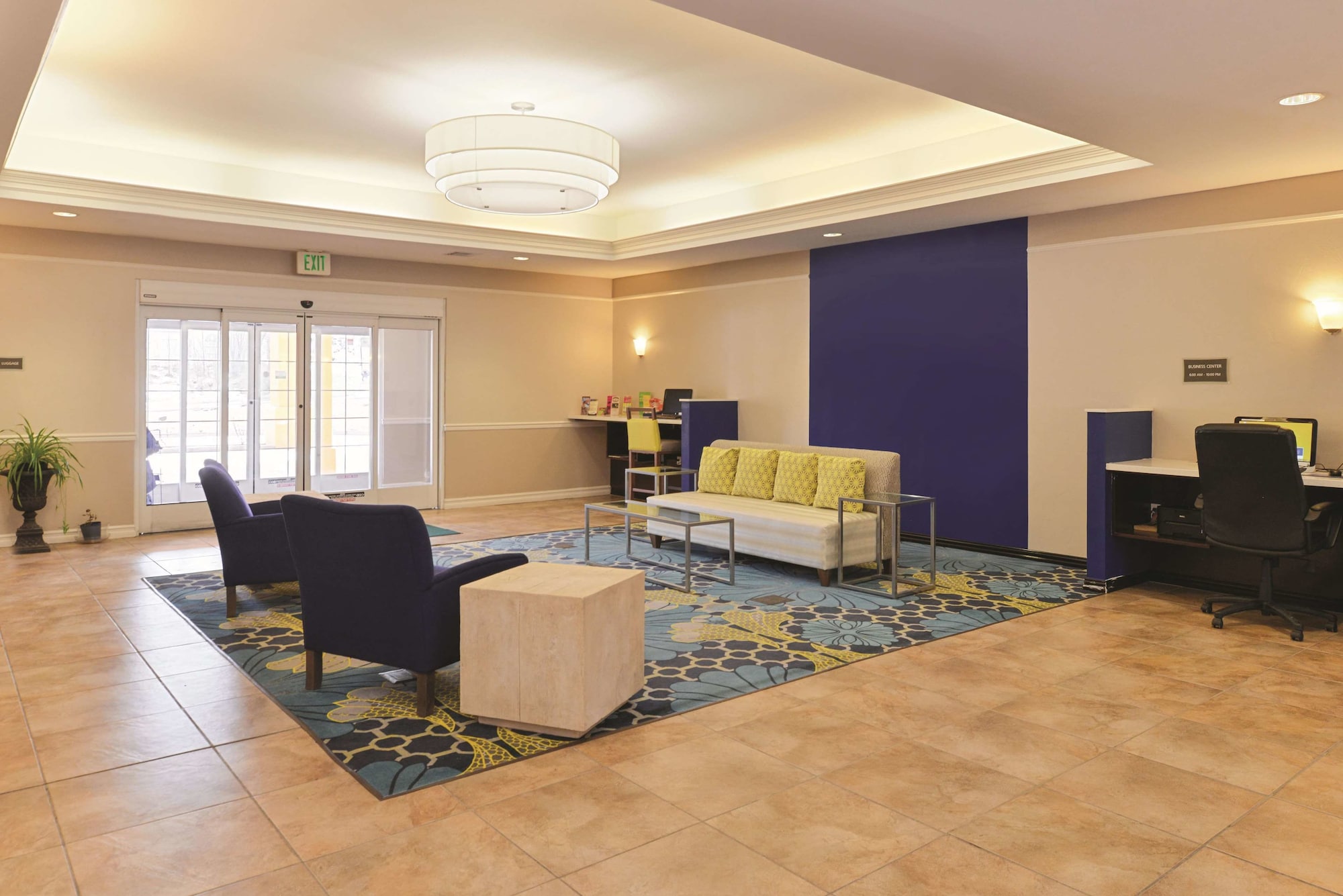 La Quinta Inn & Suites by Wyndham Ruidoso Downs
