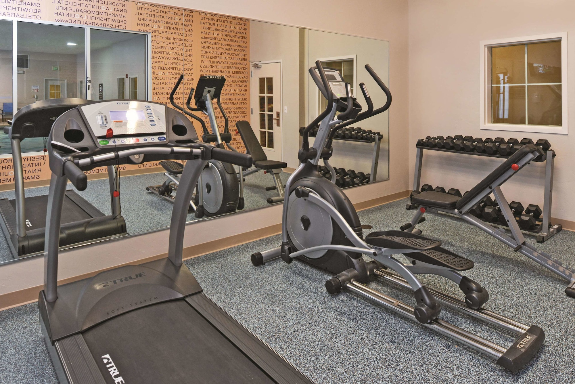 La Quinta Inn & Suites by Wyndham Ruidoso Downs