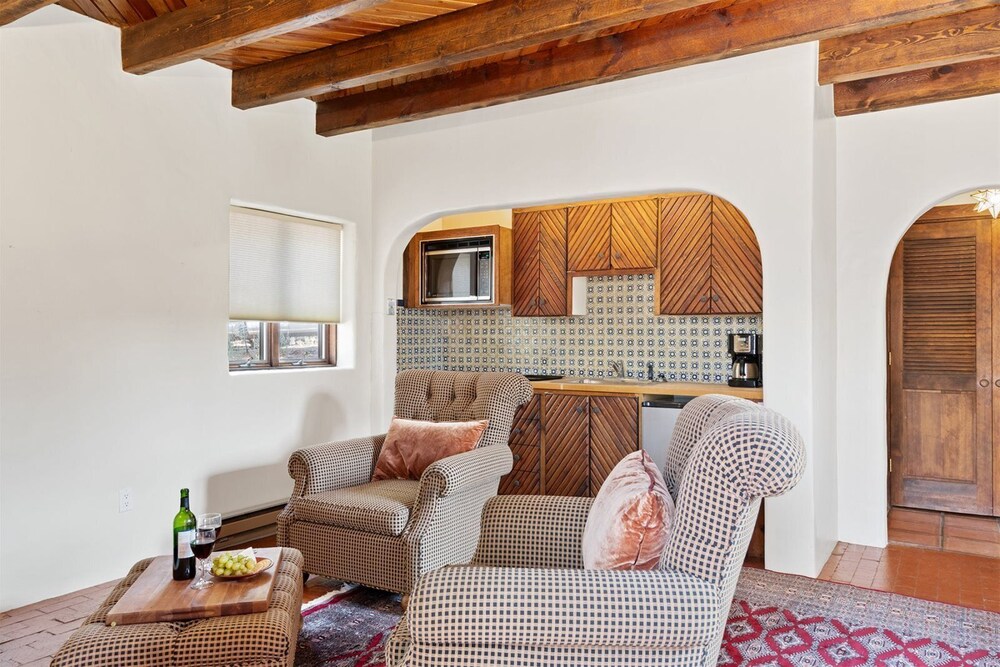 Casa Ladera Enchanting Home