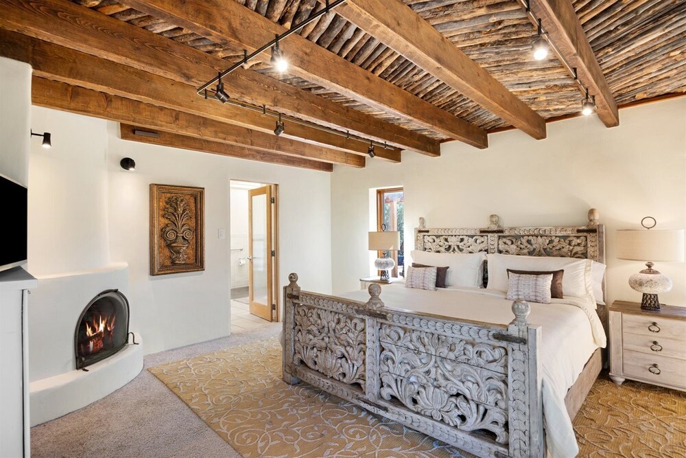 Casa Ladera Enchanting Home