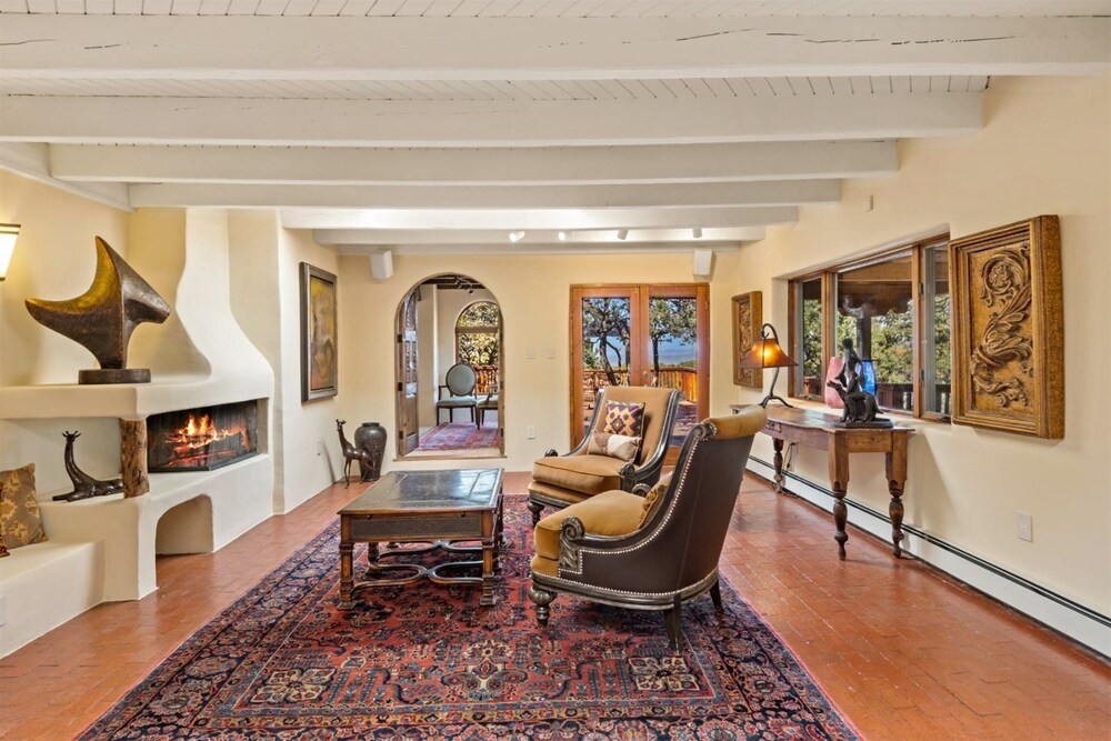 Casa Ladera Enchanting Home