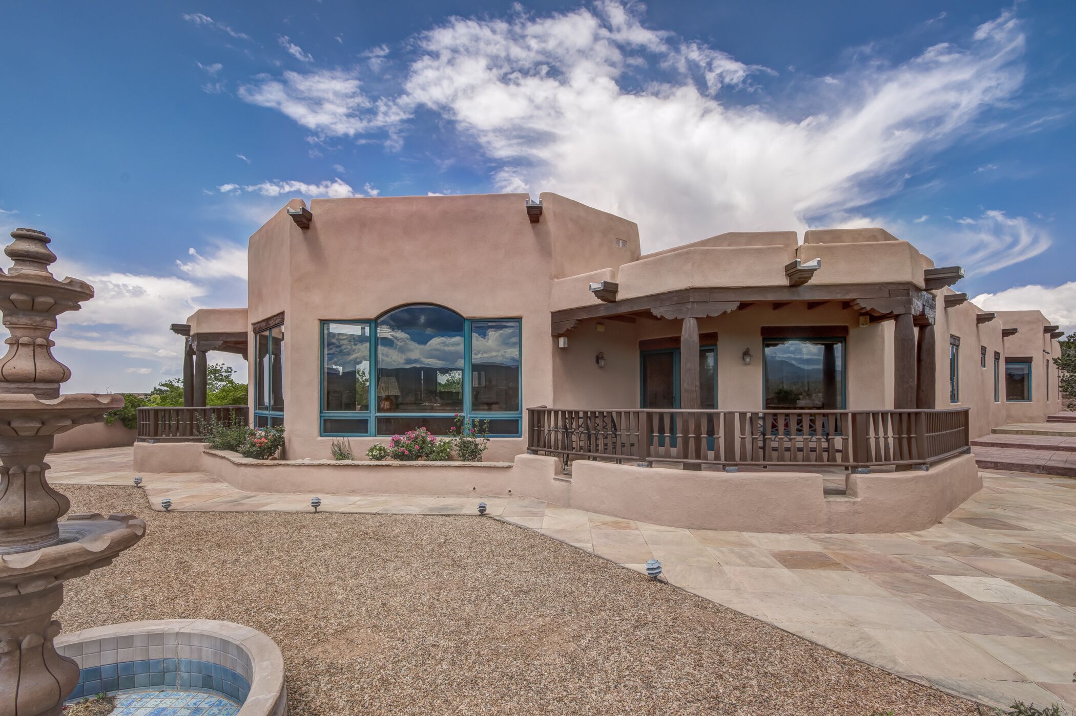 Dorthia Garden Retreat and Views