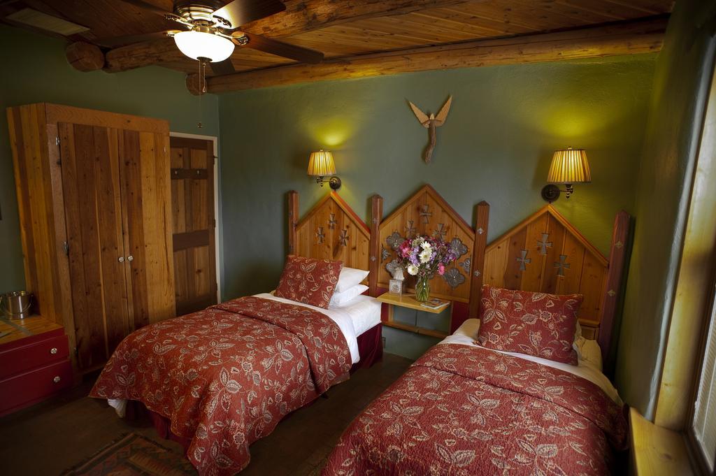 El Paradero Bed & Breakfast Inn