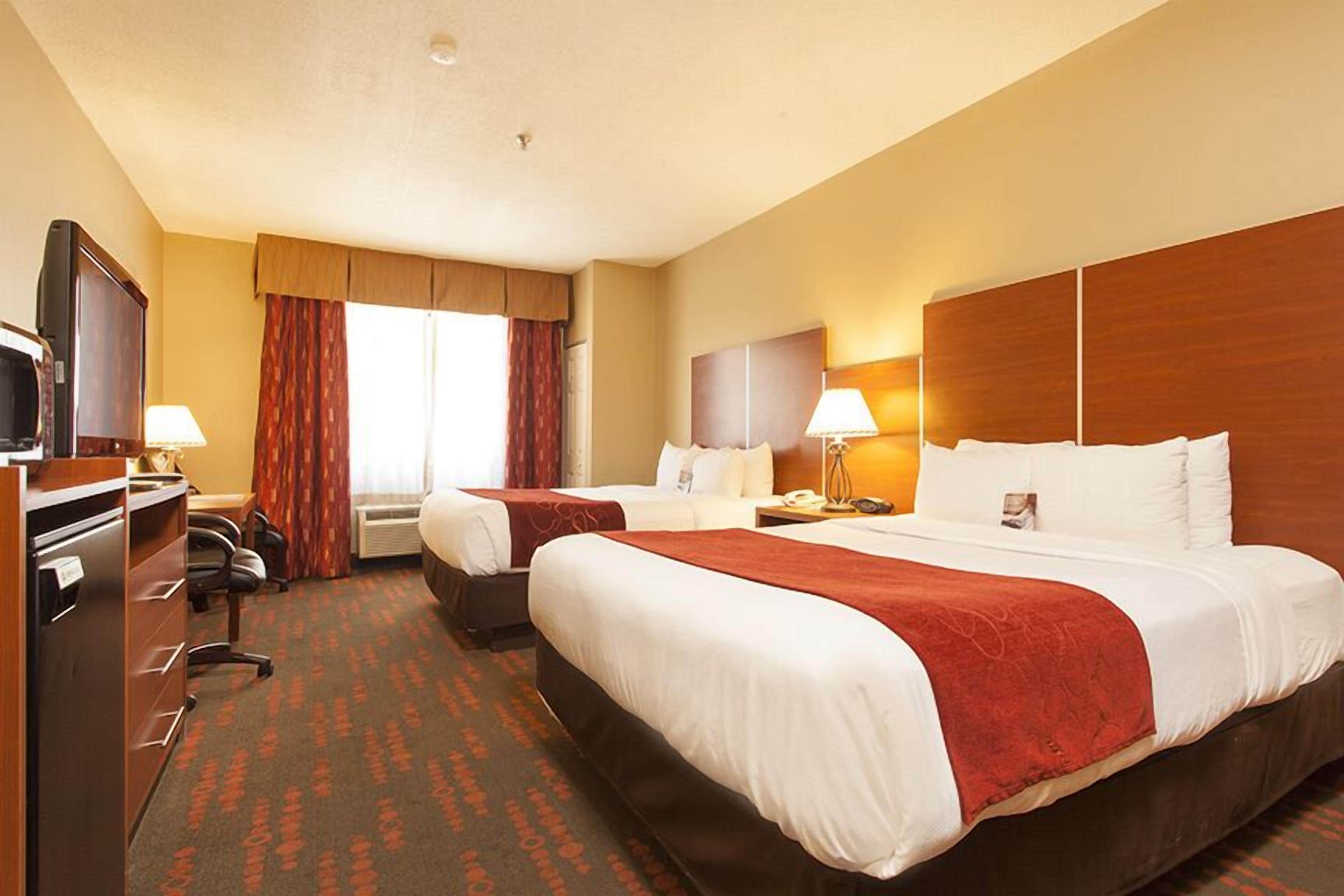 Holiday Inn Express & Suites Santa Fe