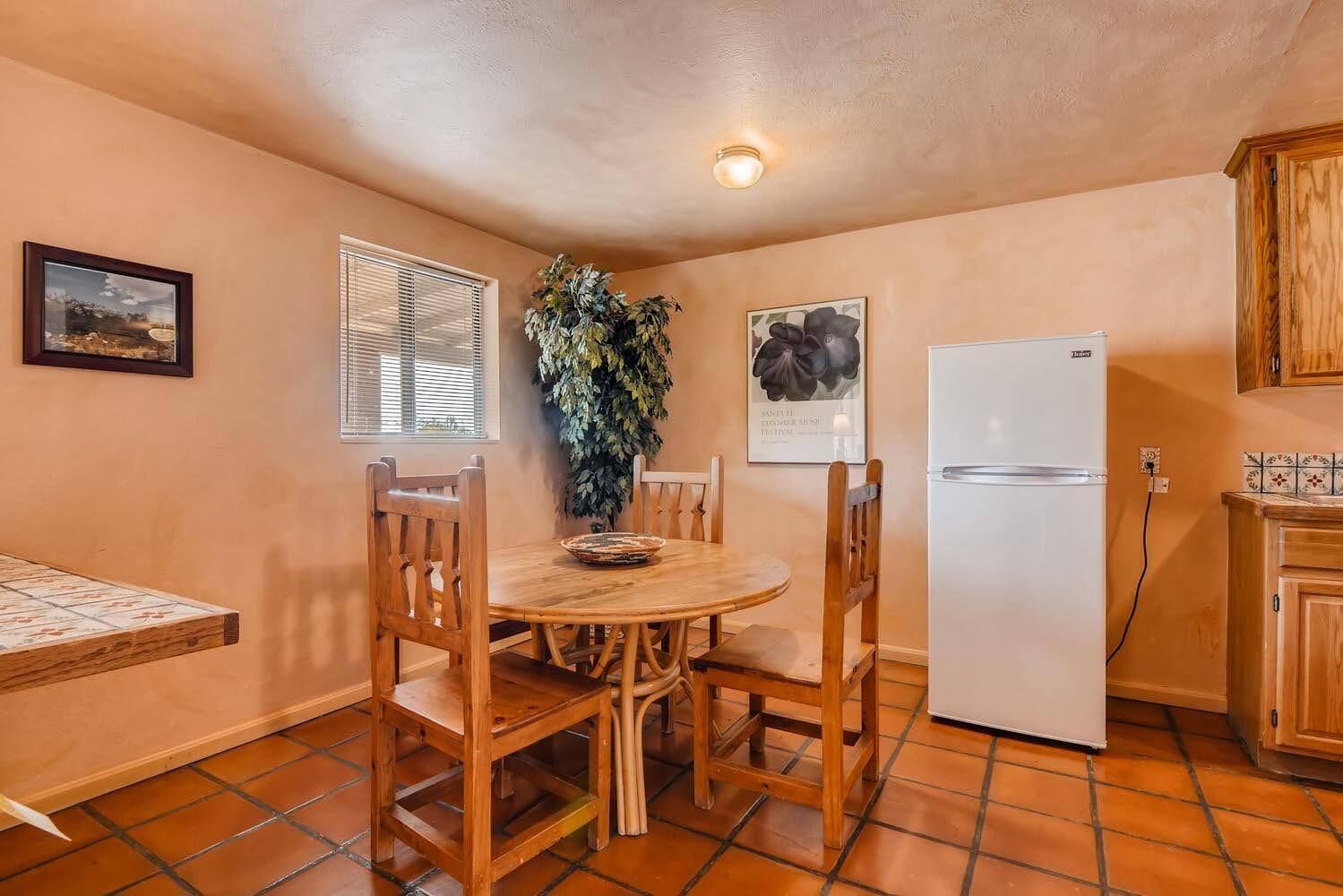Hotel Pecos Trail Inn