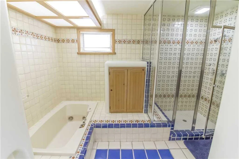 Mitchell's East Side