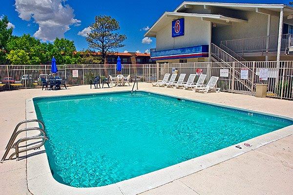 Motel 6 Santa Fe