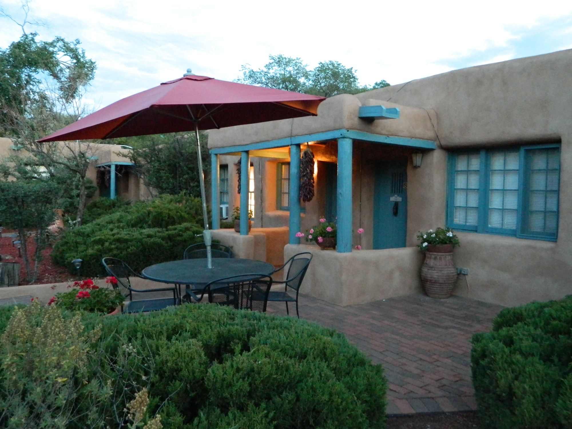 Pueblo Bonito B&B Inn