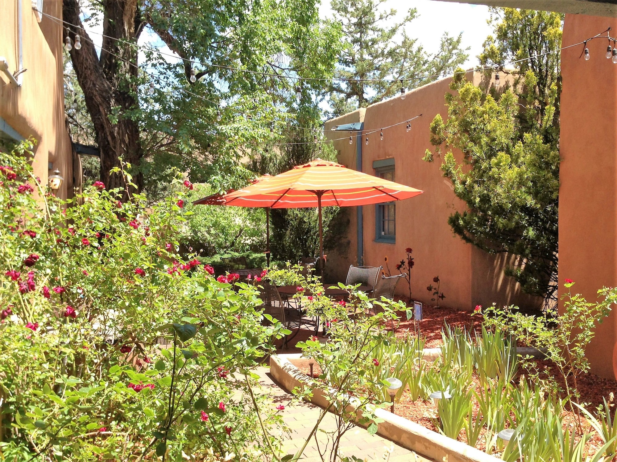 Pueblo Bonito B&B Inn