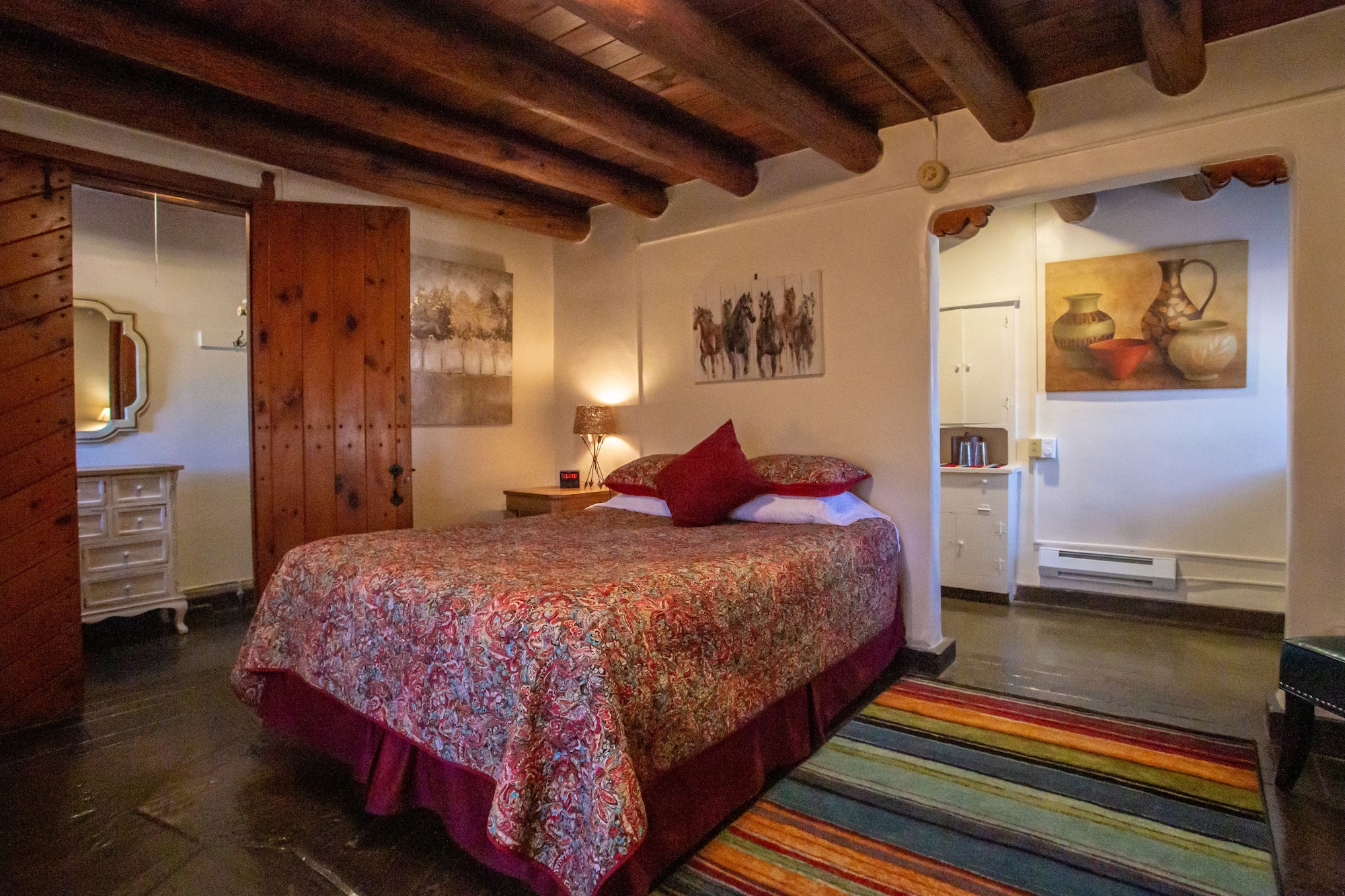 Pueblo Bonito B&B Inn