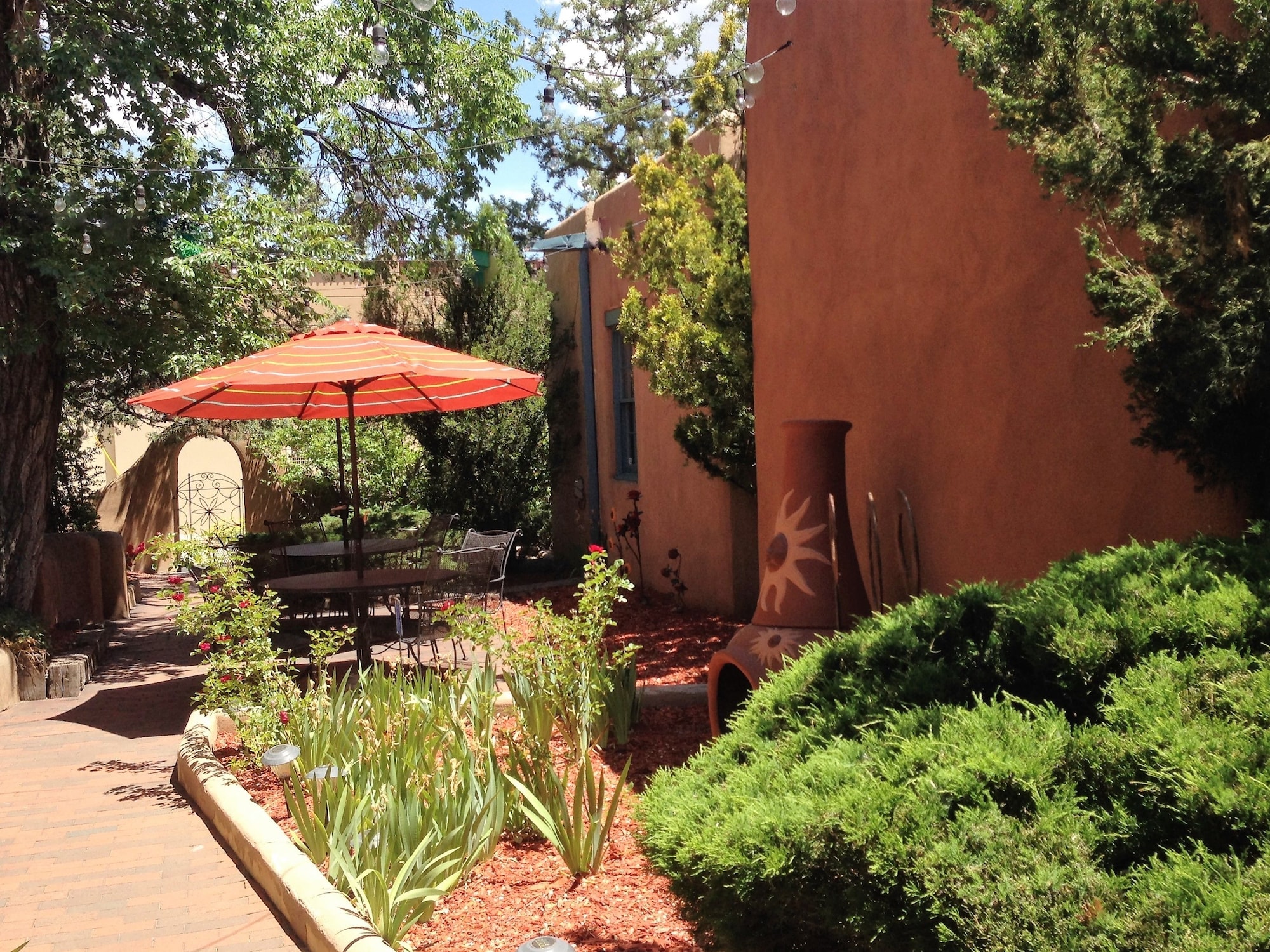 Pueblo Bonito B&B Inn