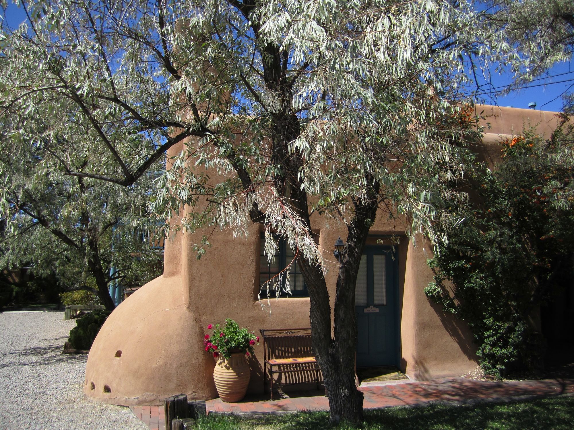 Pueblo Bonito B&B Inn