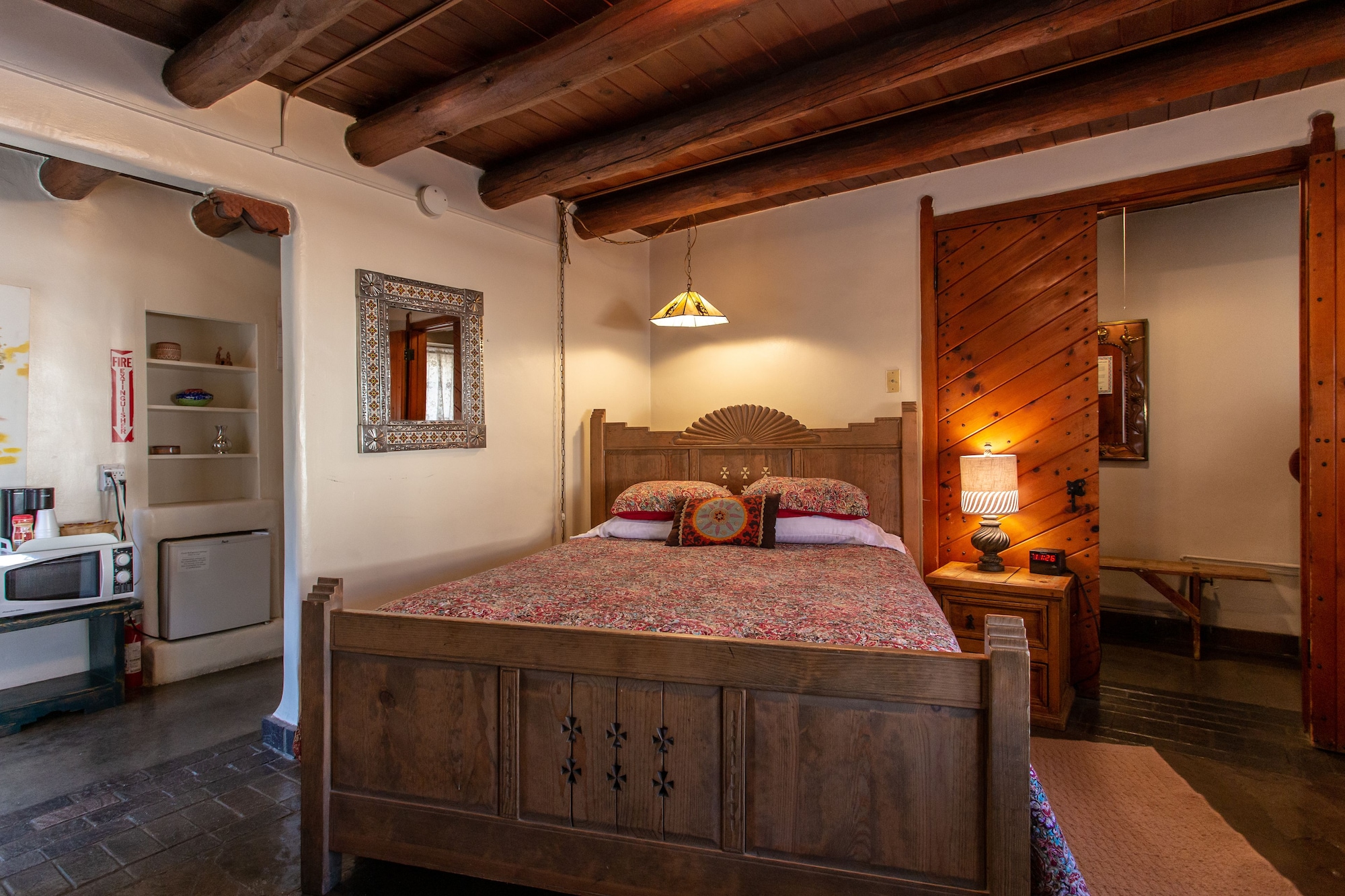 Pueblo Bonito B&B Inn