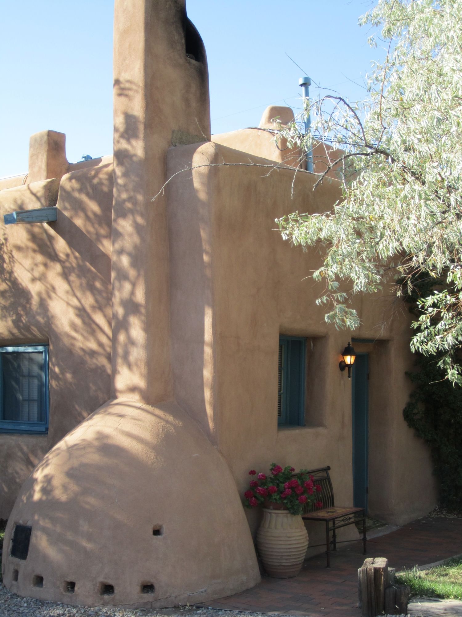 Pueblo Bonito B&B Inn