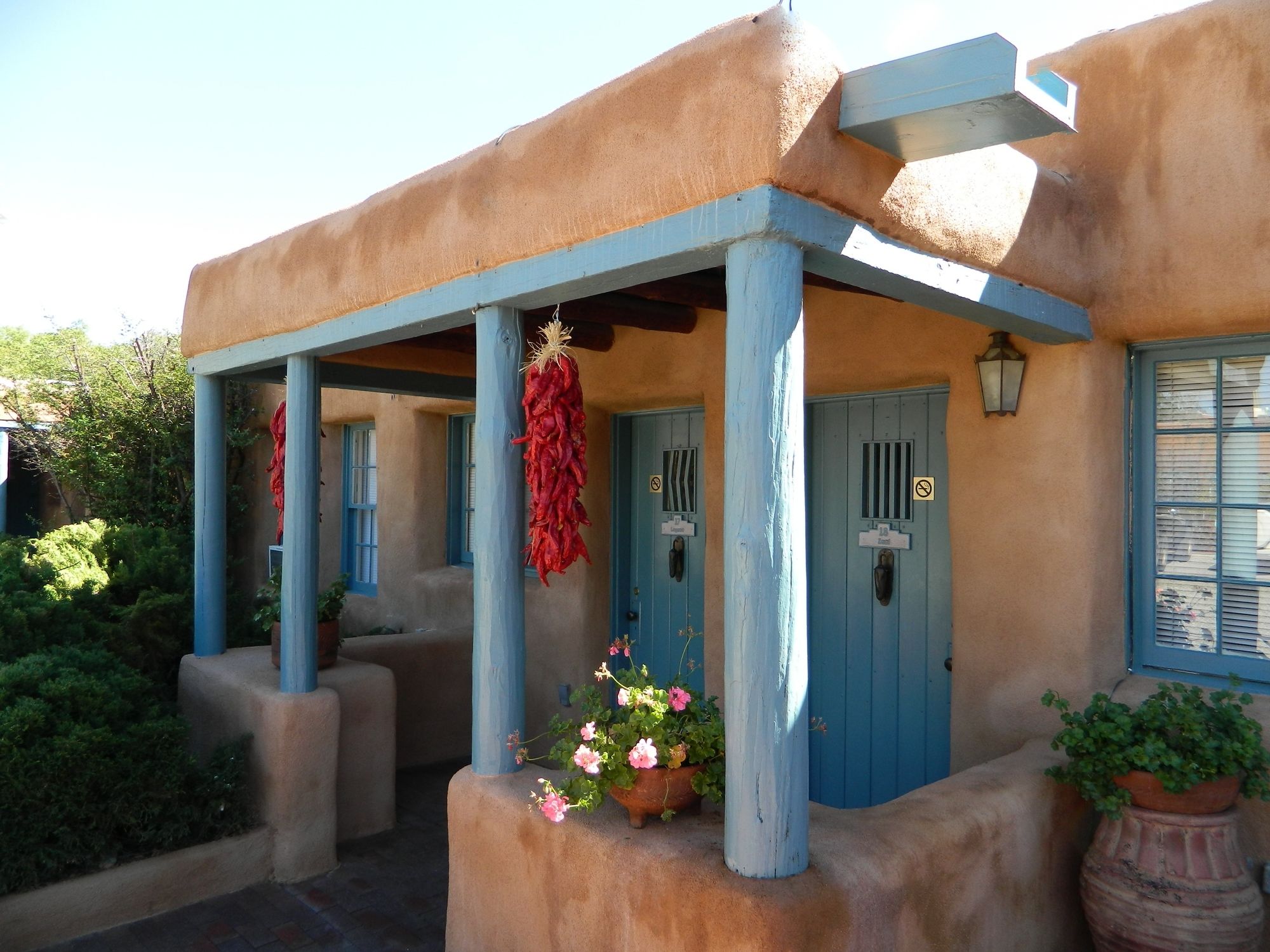 Pueblo Bonito B&B Inn