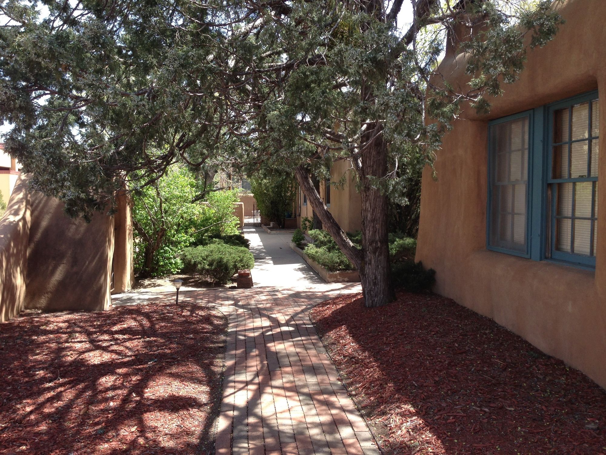 Pueblo Bonito B&B Inn