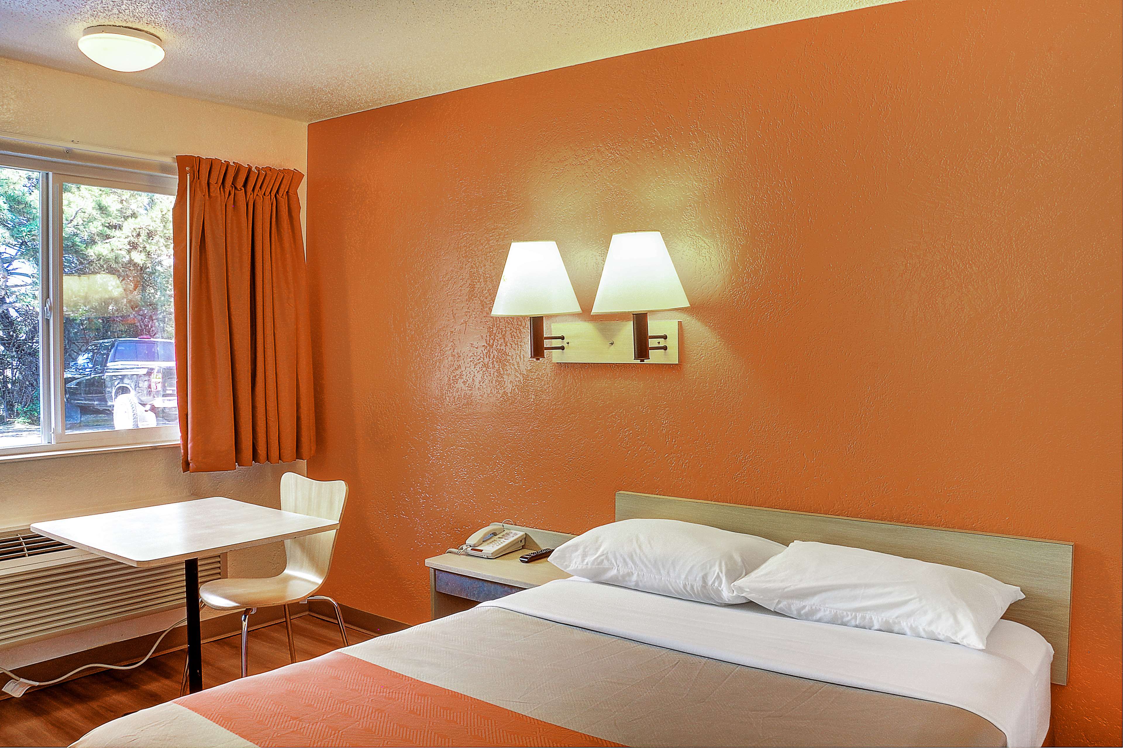 Motel 6 Santa Fe