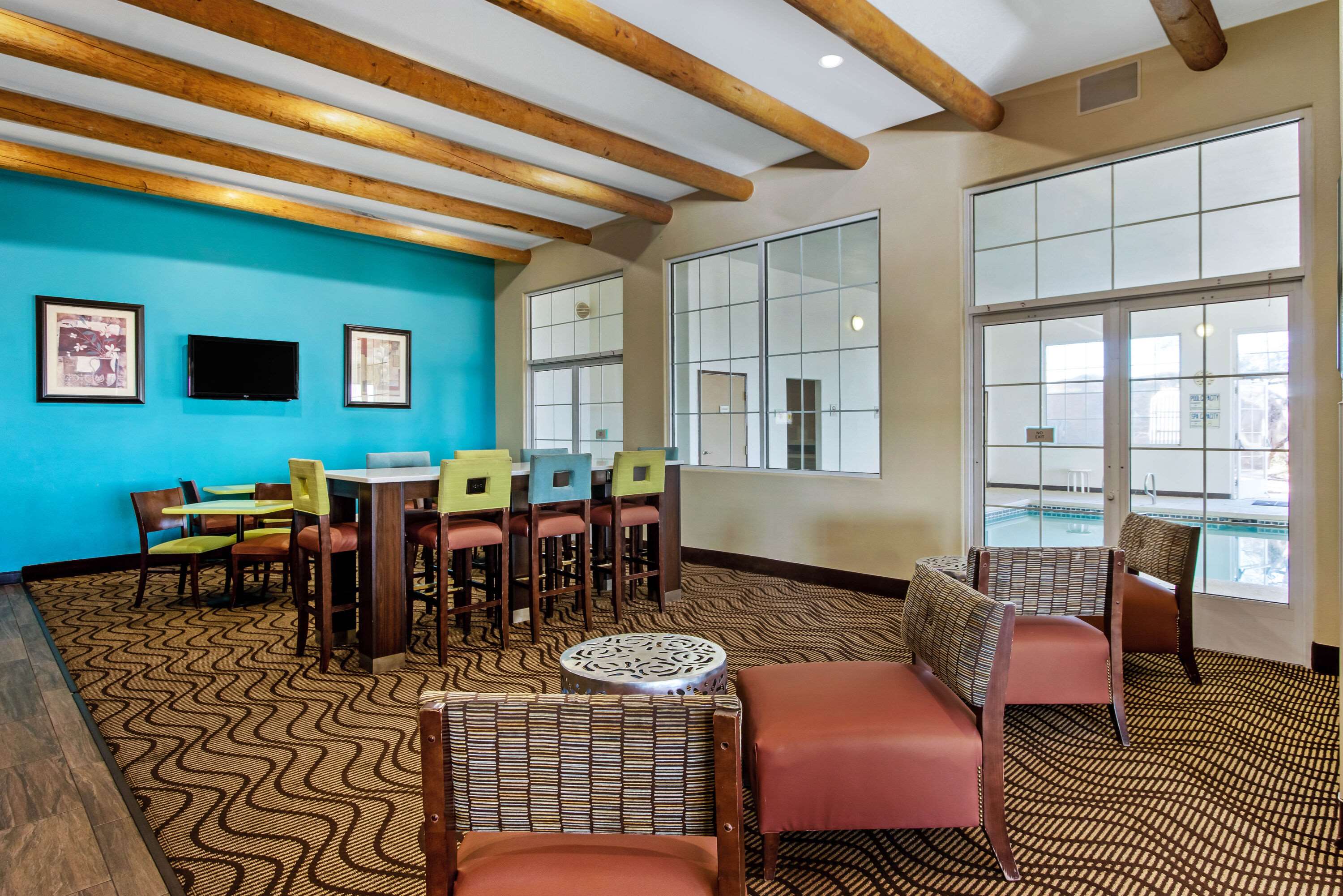 La Quinta Inn & Suites by Wyndham Santa Rosa