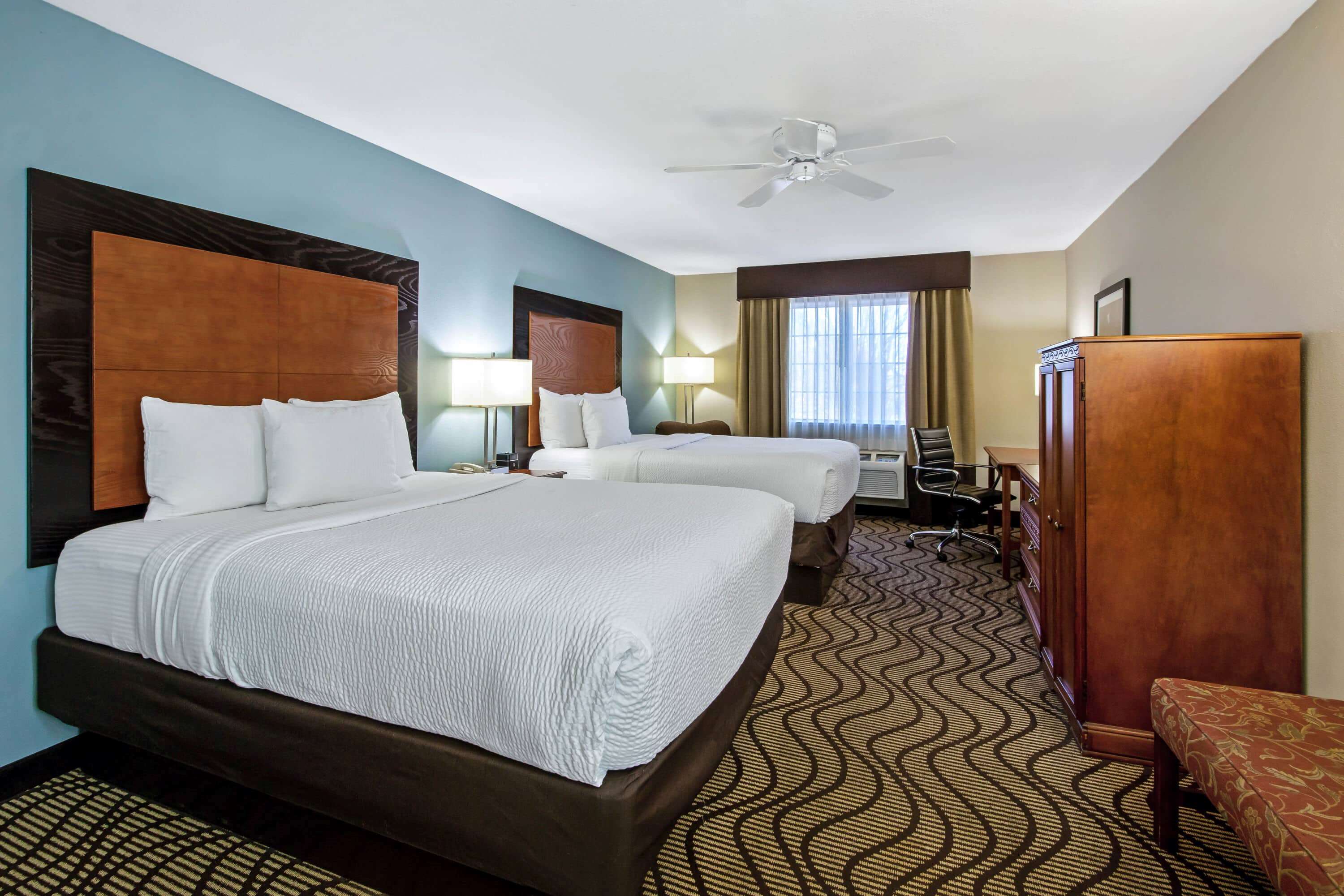 La Quinta Inn & Suites by Wyndham Santa Rosa