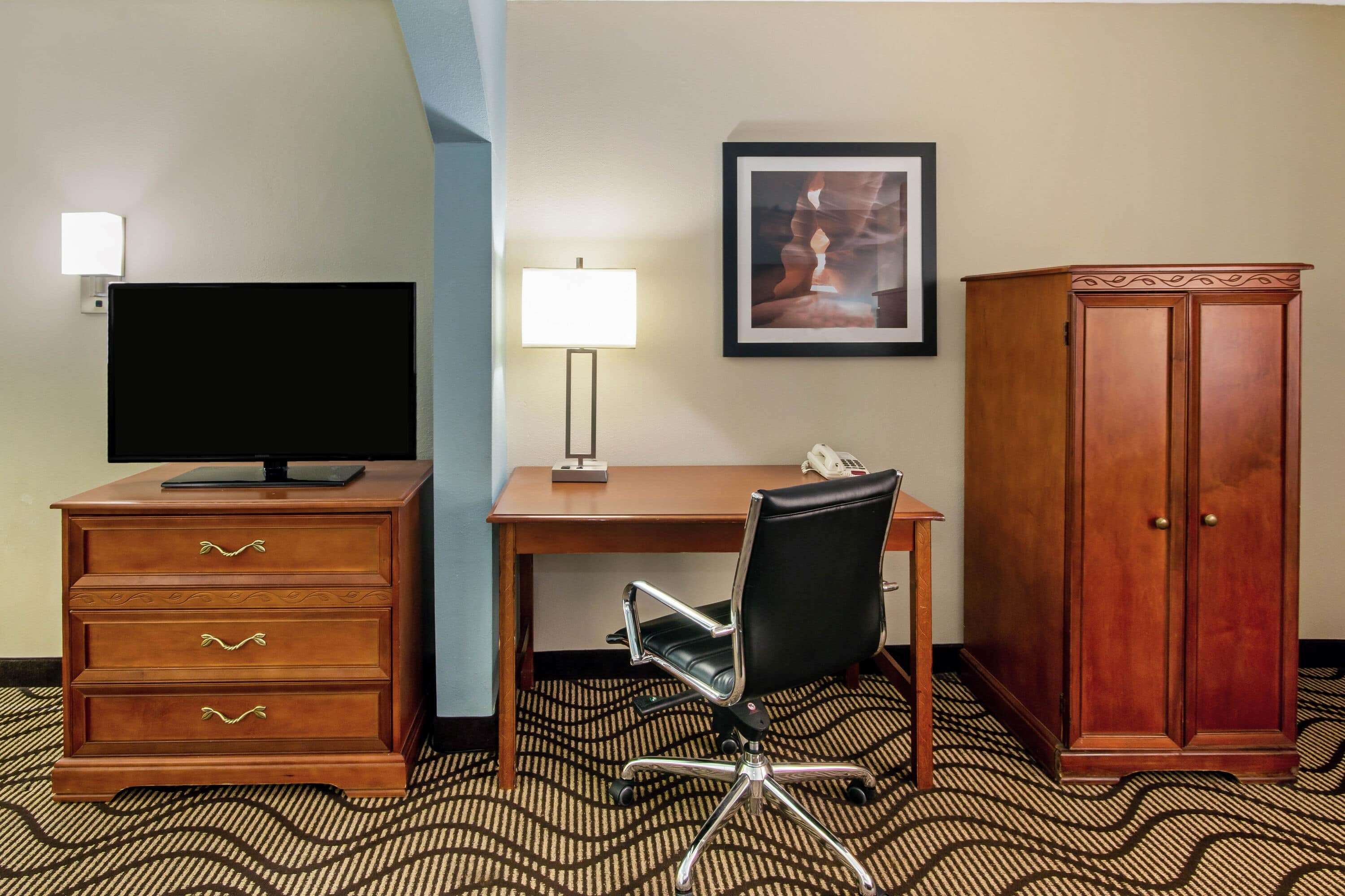 La Quinta Inn & Suites by Wyndham Santa Rosa