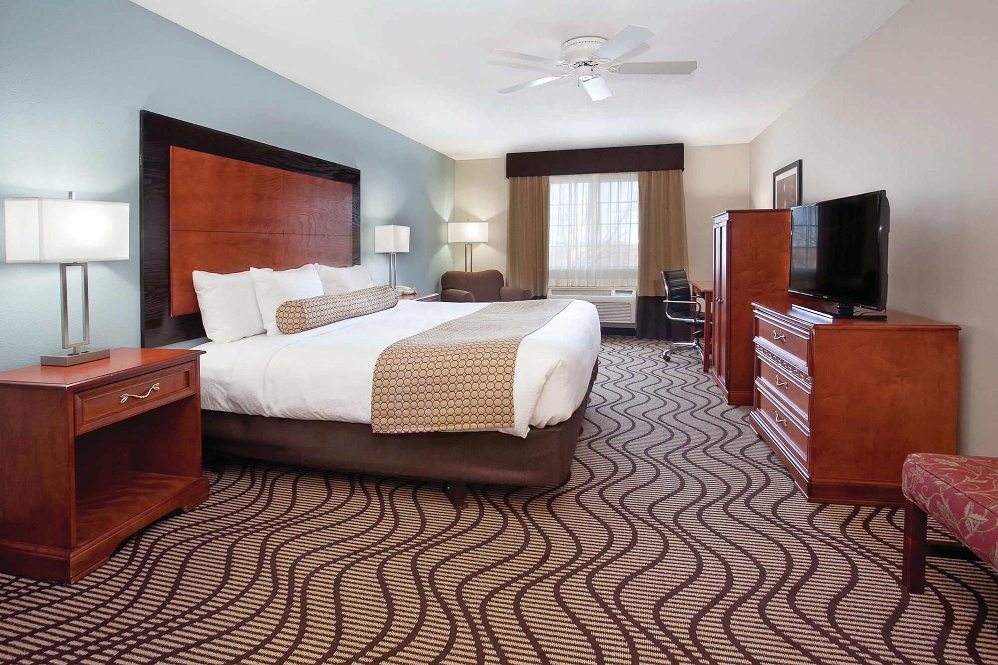 La Quinta Inn & Suites by Wyndham Santa Rosa
