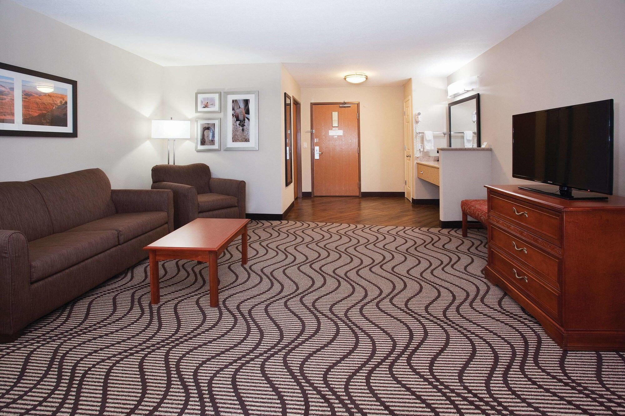 La Quinta Inn & Suites by Wyndham Santa Rosa