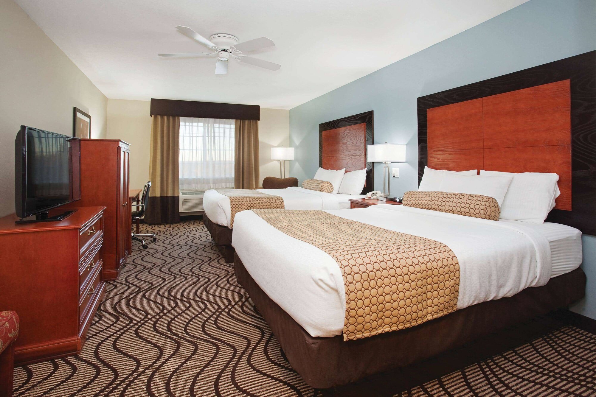 La Quinta Inn & Suites by Wyndham Santa Rosa