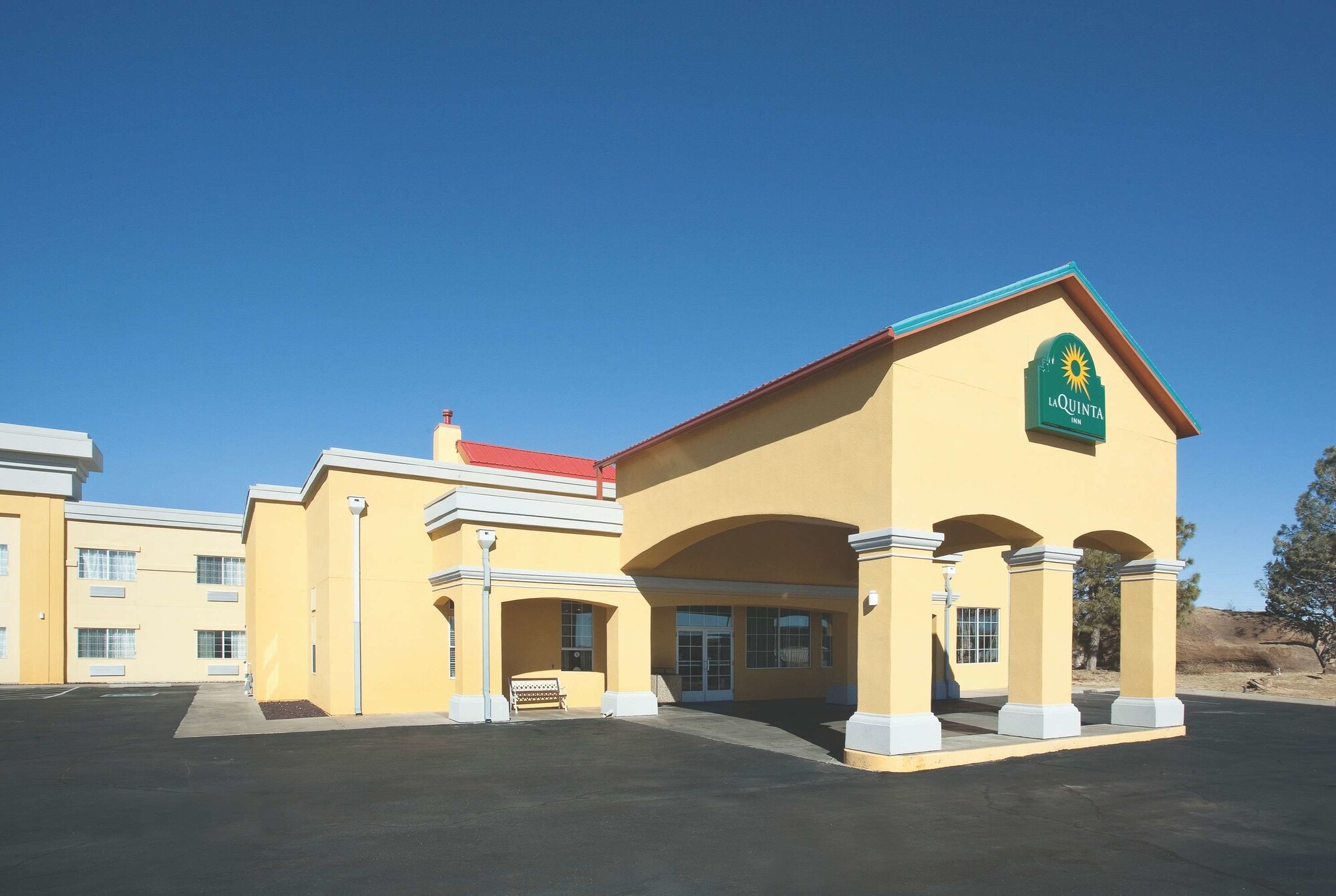 La Quinta Inn & Suites by Wyndham Santa Rosa