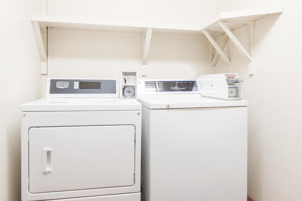 Super 8 by Wyndham Santa Rosa