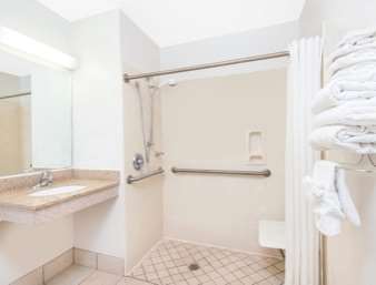 Super 8 by Wyndham Santa Rosa