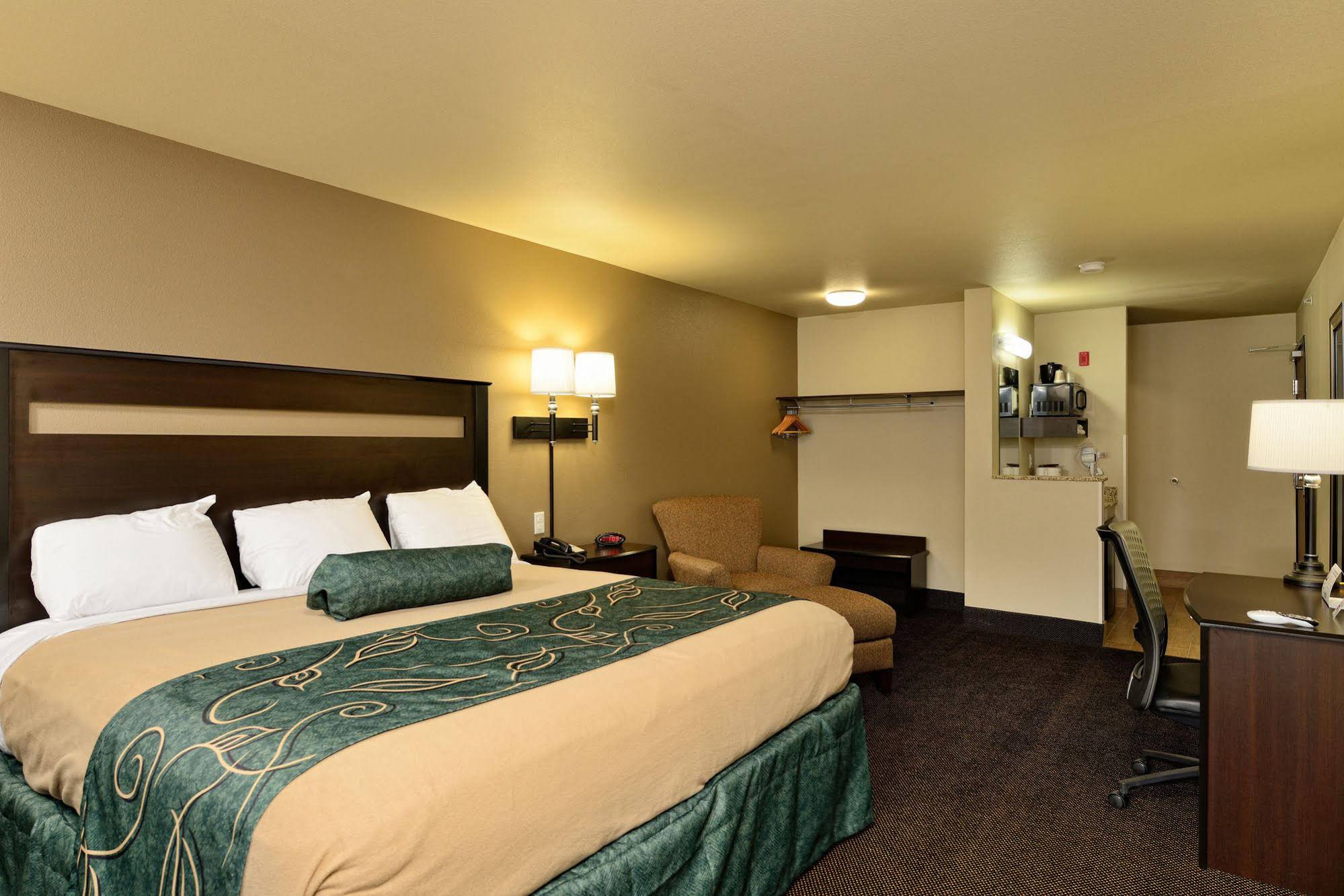 Travelodge by Wyndham Santa Teresa