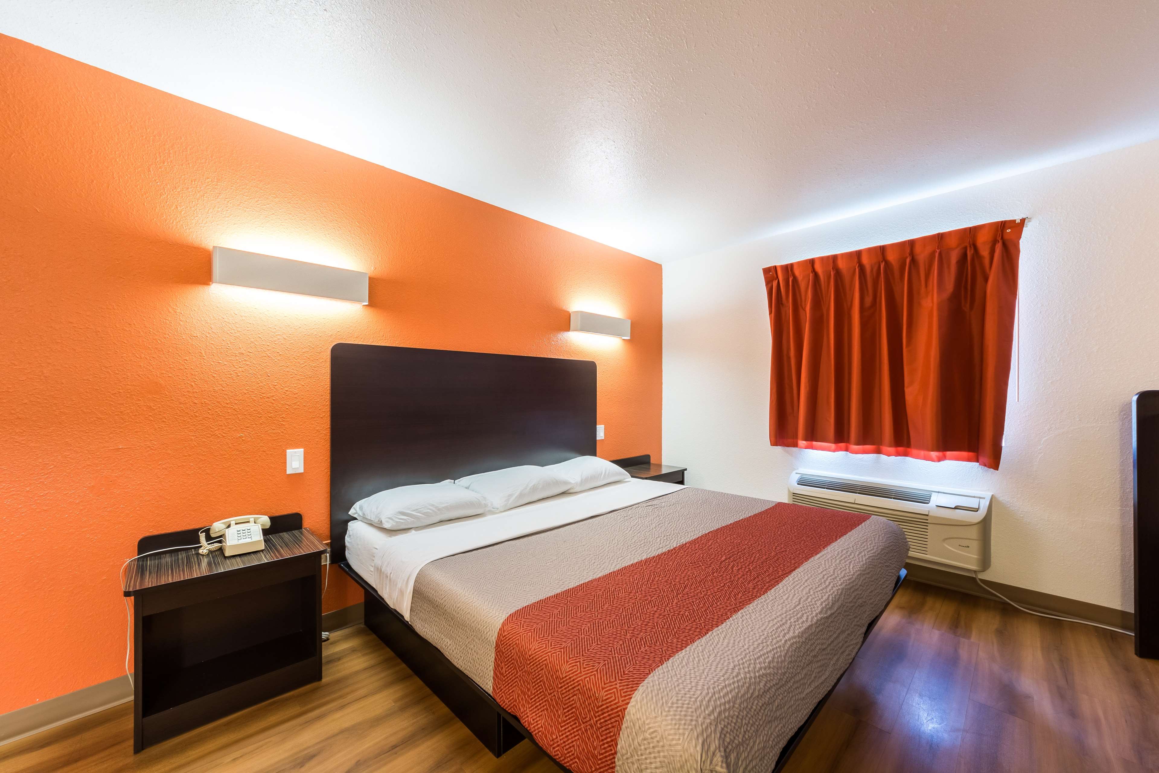 Motel 6 Silver City