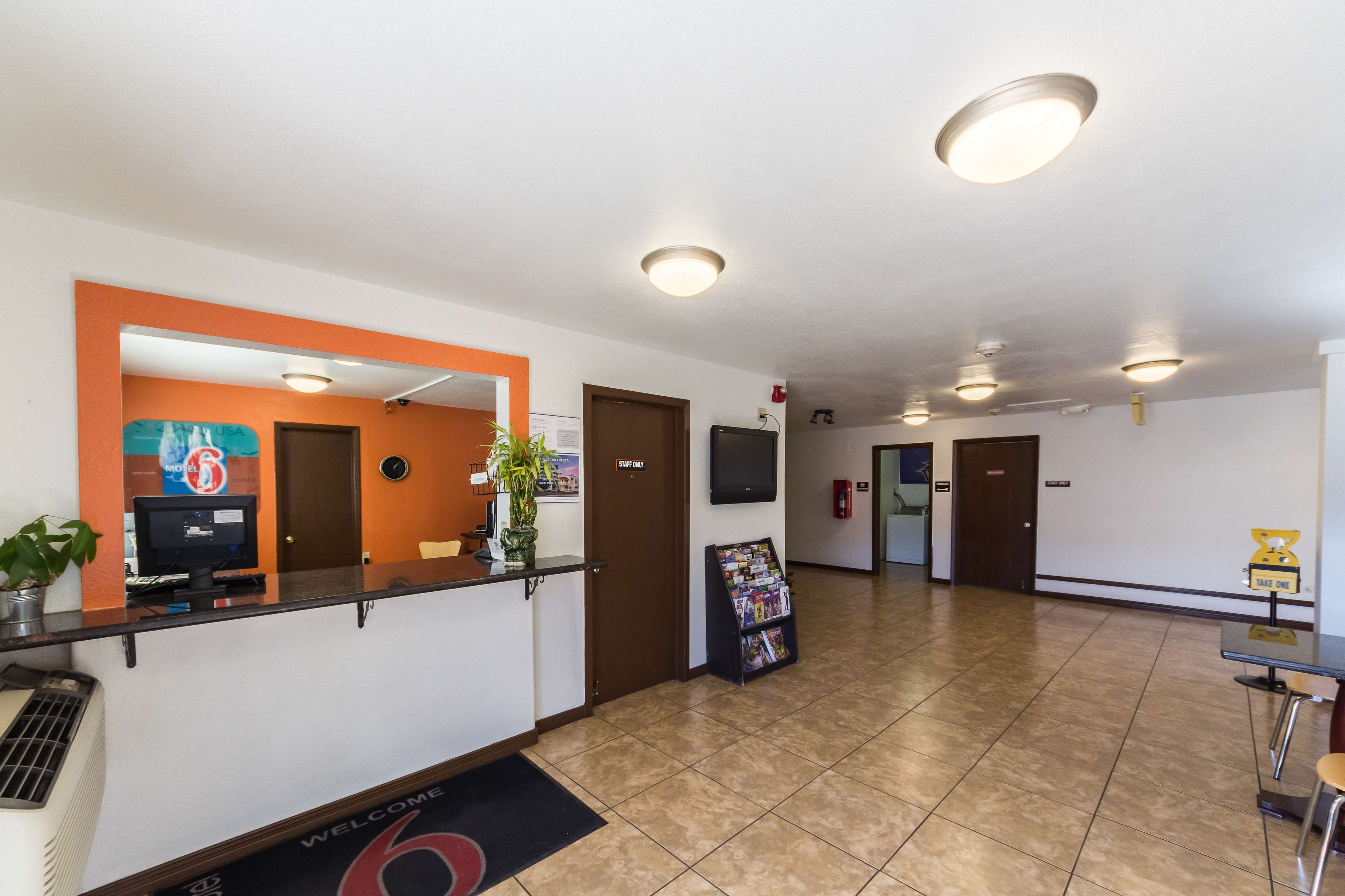 Motel 6 Silver City