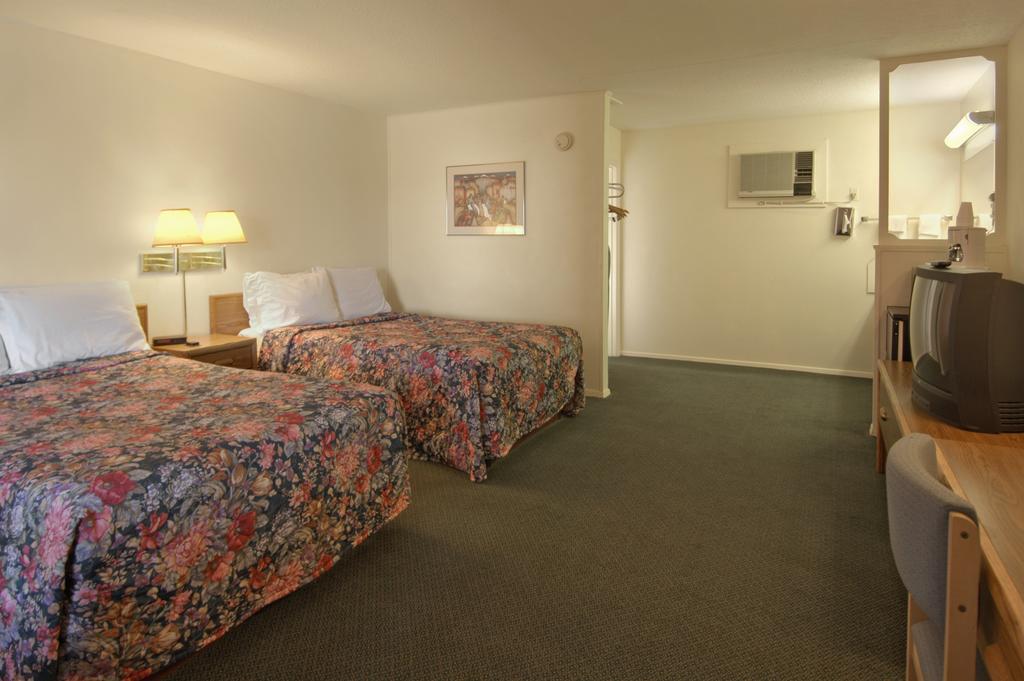 Days Inn by Wyndham Socorro