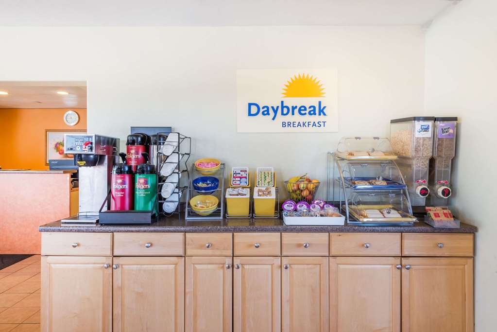 Days Inn by Wyndham Socorro