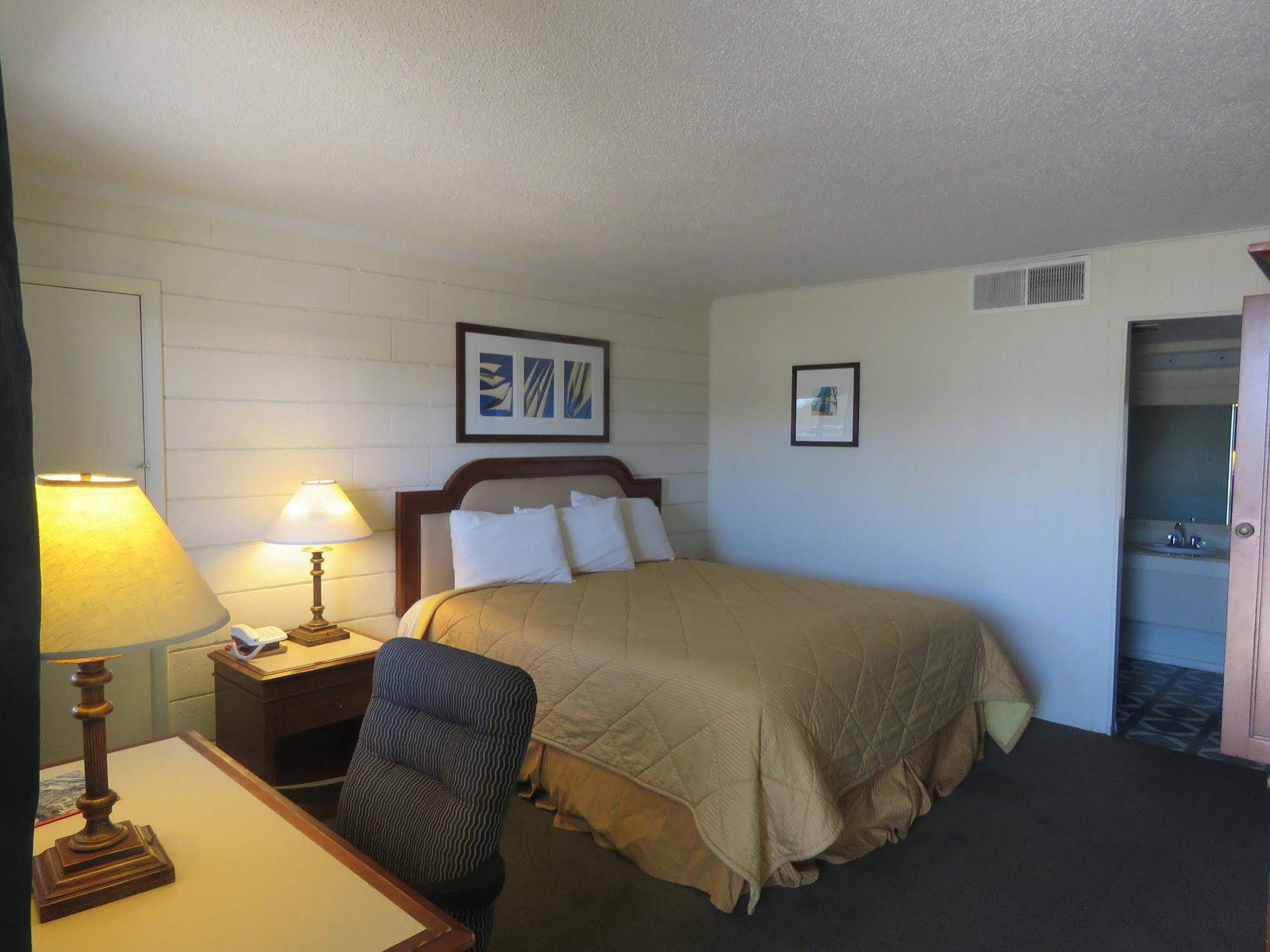 Economy Inn