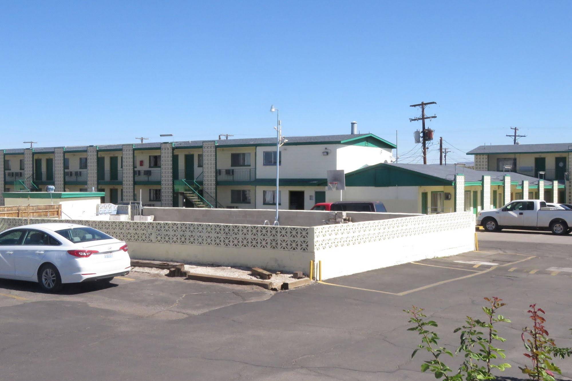 Economy Inn