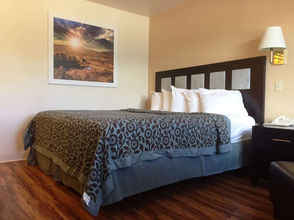 Days Inn by Wyndham Taos