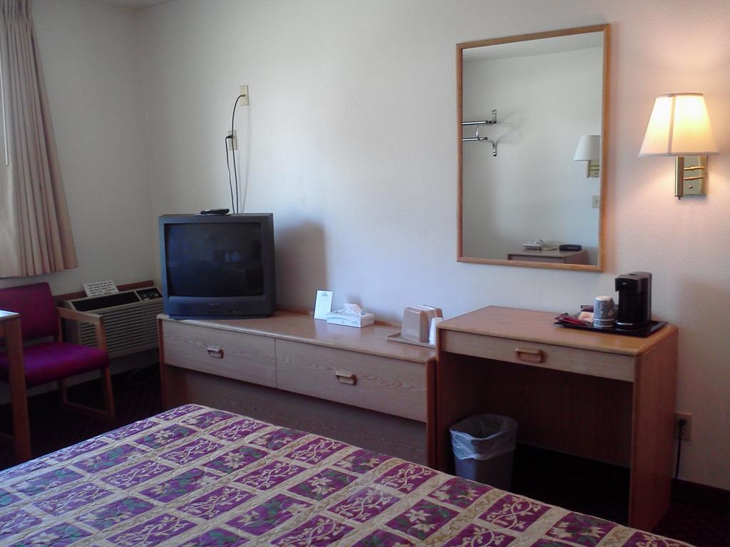 Days Inn by Wyndham Taos