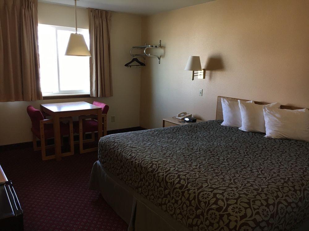 Days Inn by Wyndham Taos