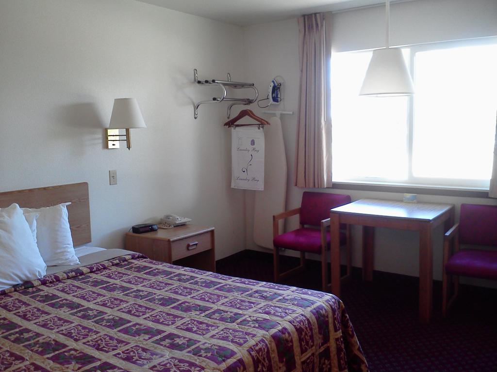 Days Inn by Wyndham Taos