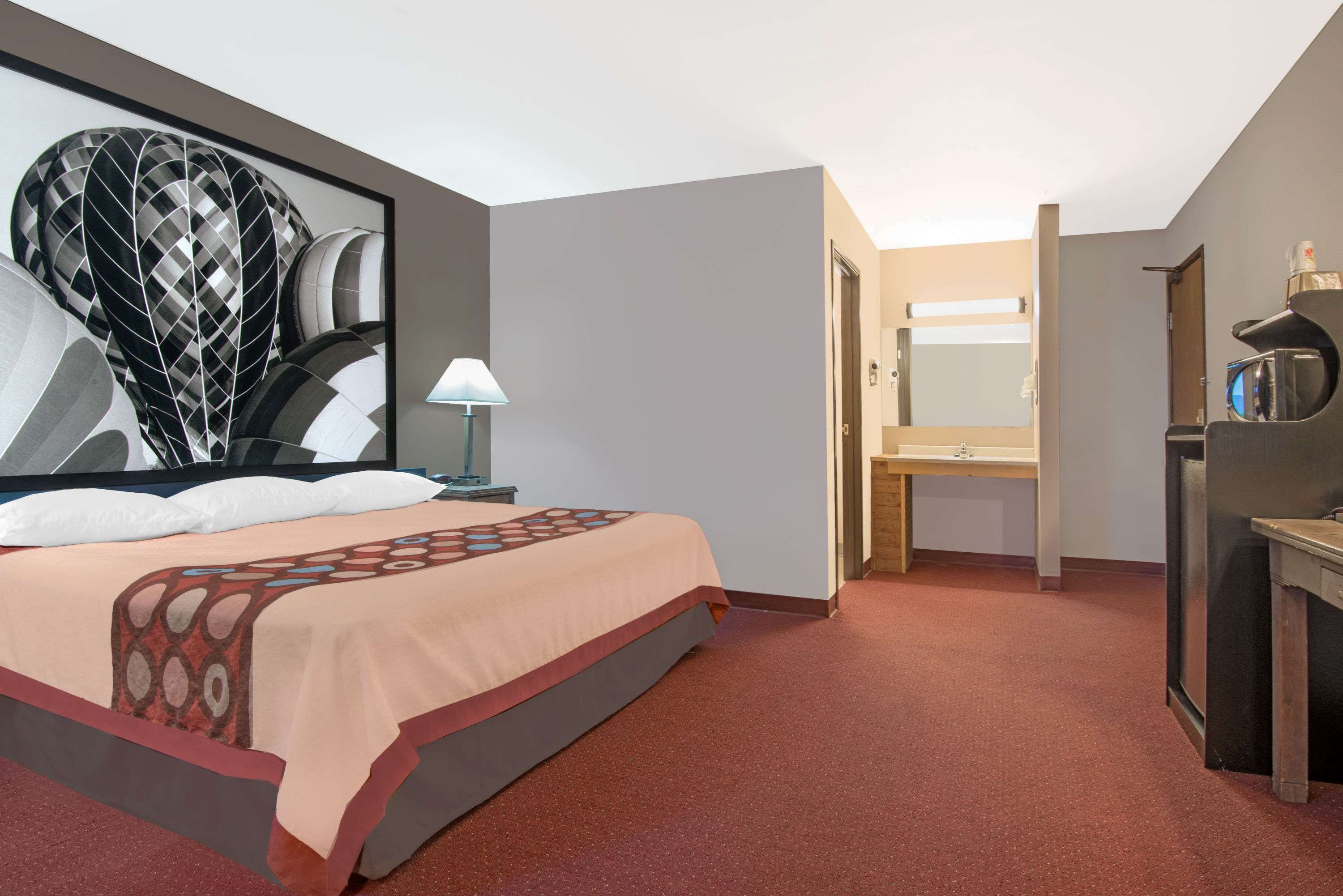 Super 8 by Wyndham Taos