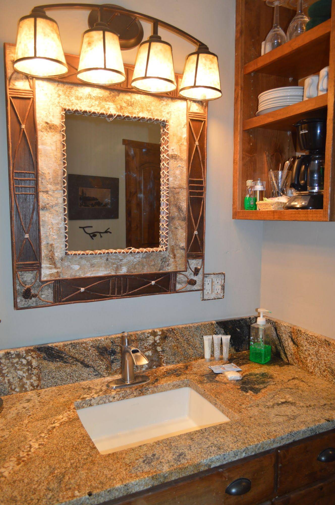 Powderhorn Suites & Condominiums