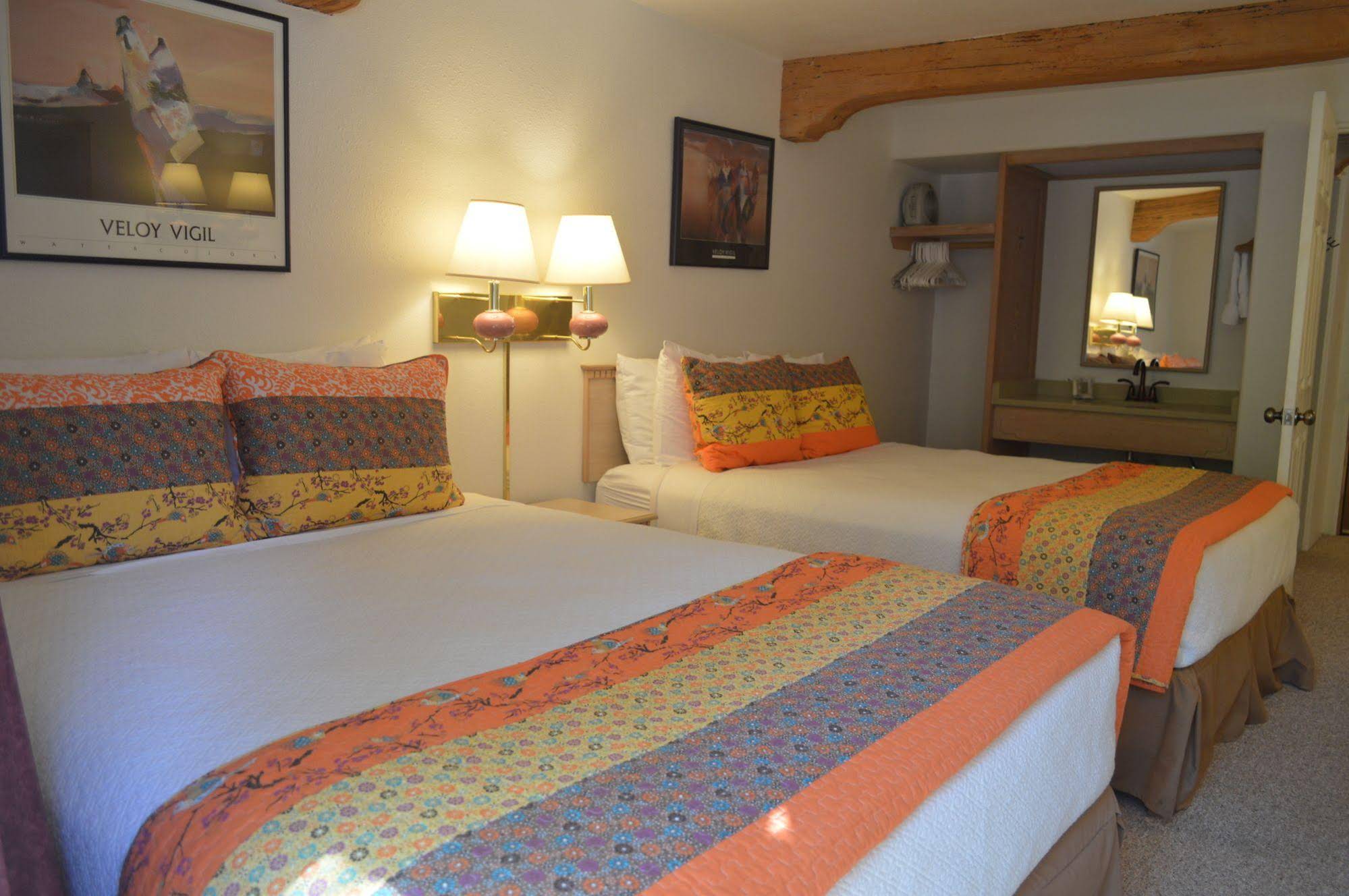 Powderhorn Suites & Condominiums