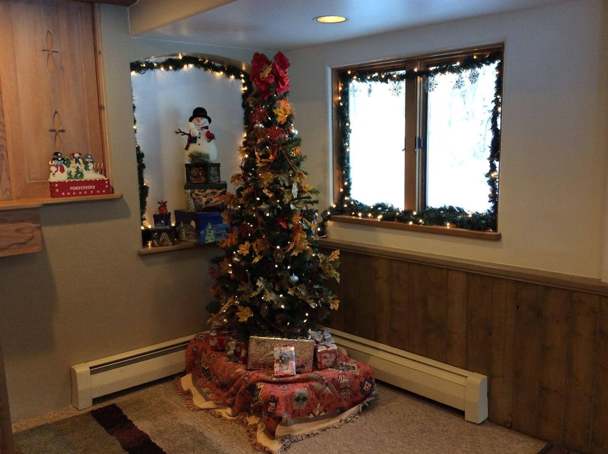 Powderhorn Suites & Condominiums