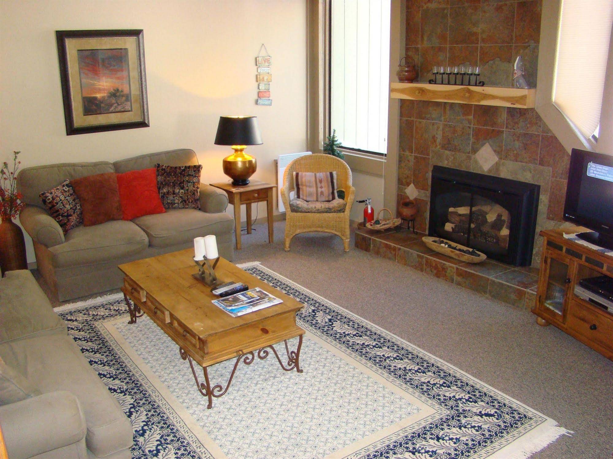 Rio Hondo Condominiums