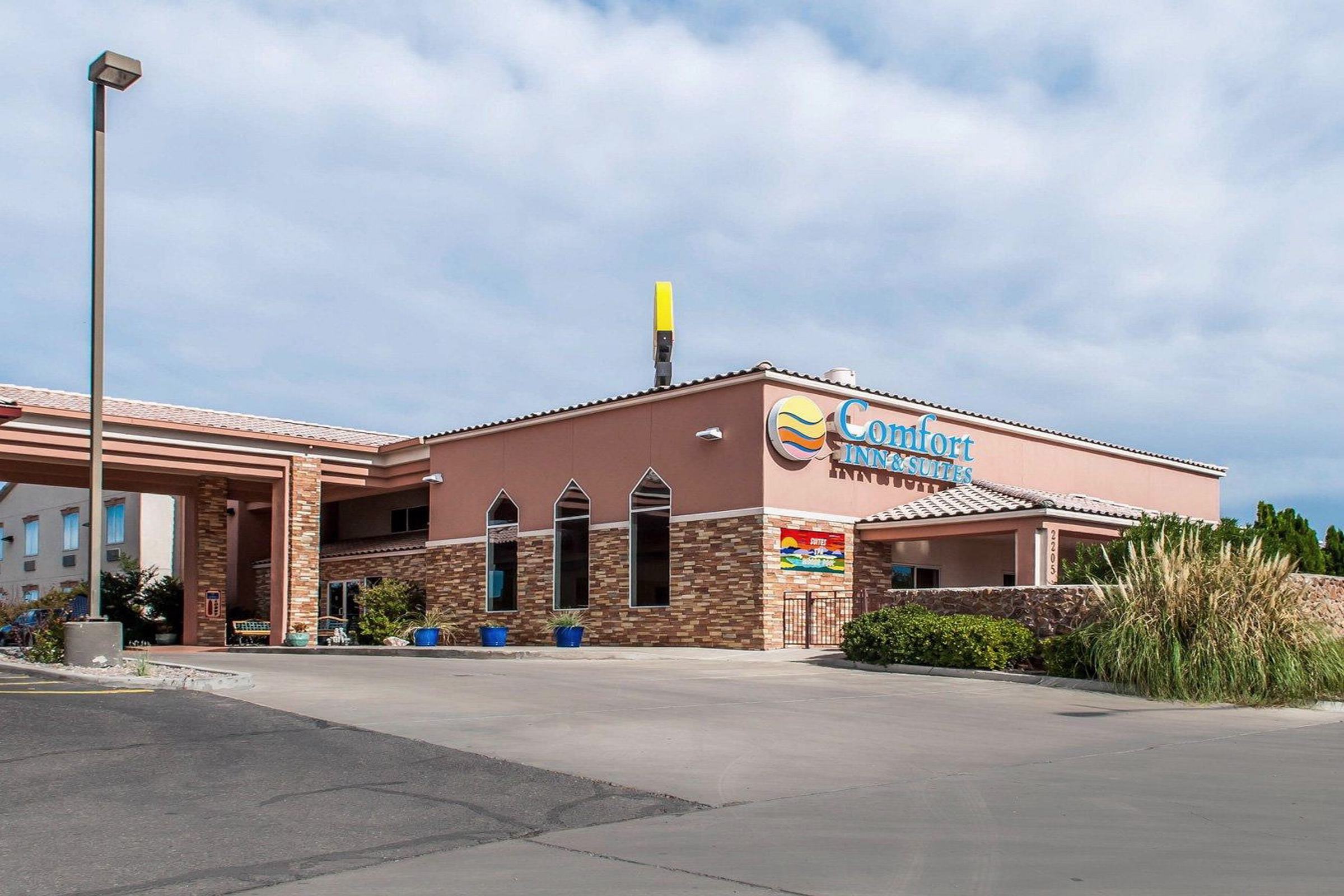 Comfort Inn & Suites I-25 Near Spaceport America