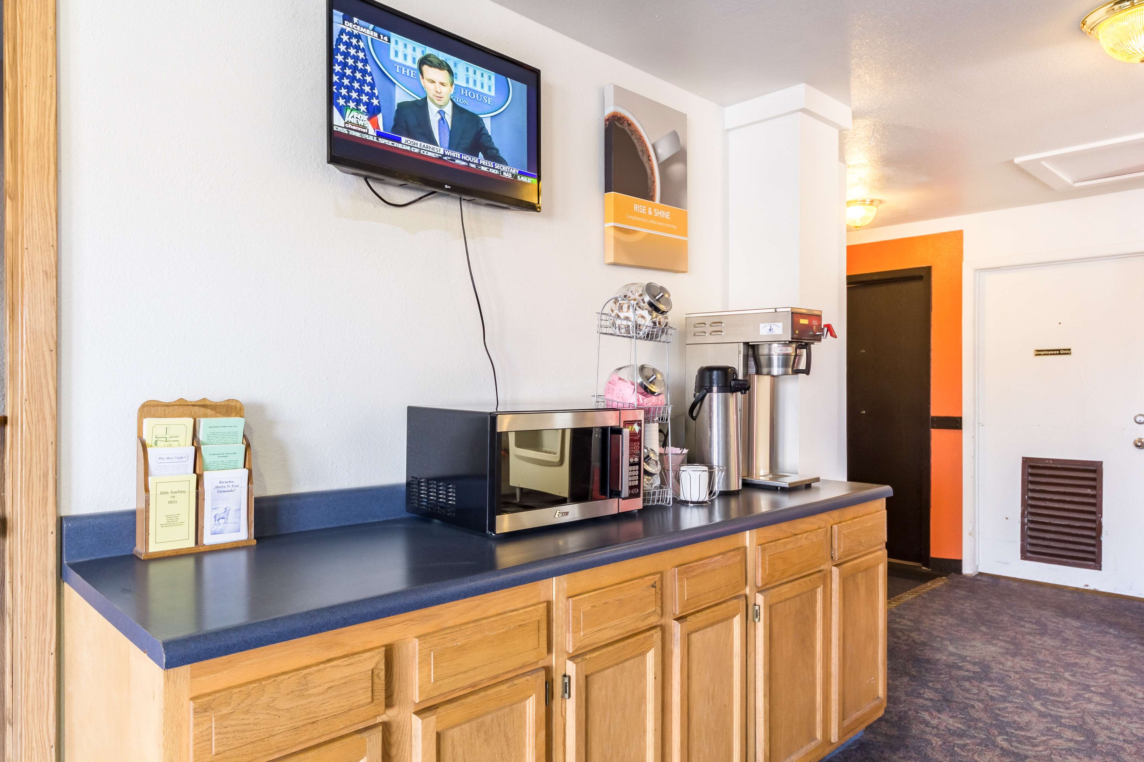 Motel 6 Truth Or Consequences