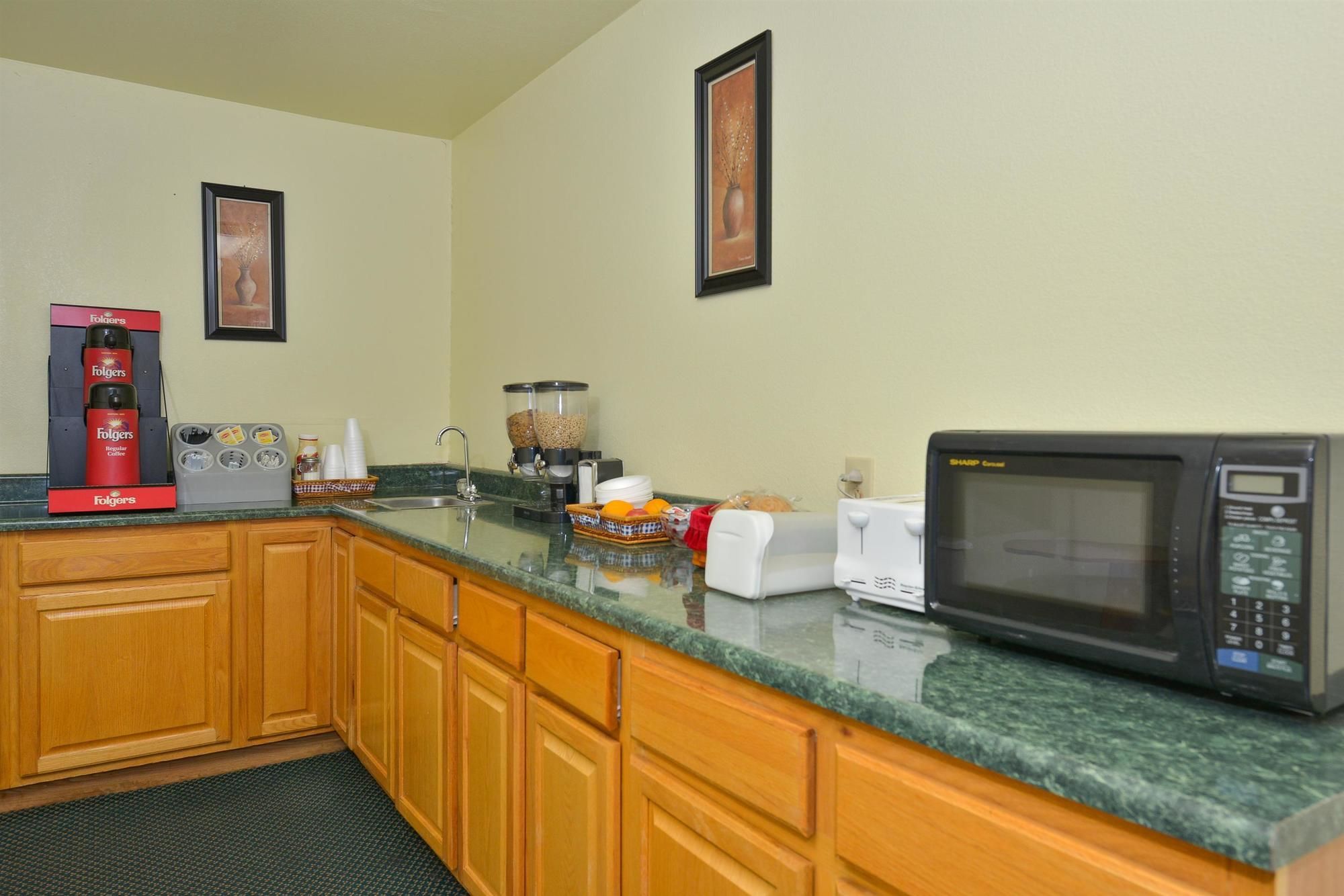 Americas Best Value Inn Tucumcari